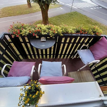 Apartman Drenovac สลูน ภายนอก รูปภาพ